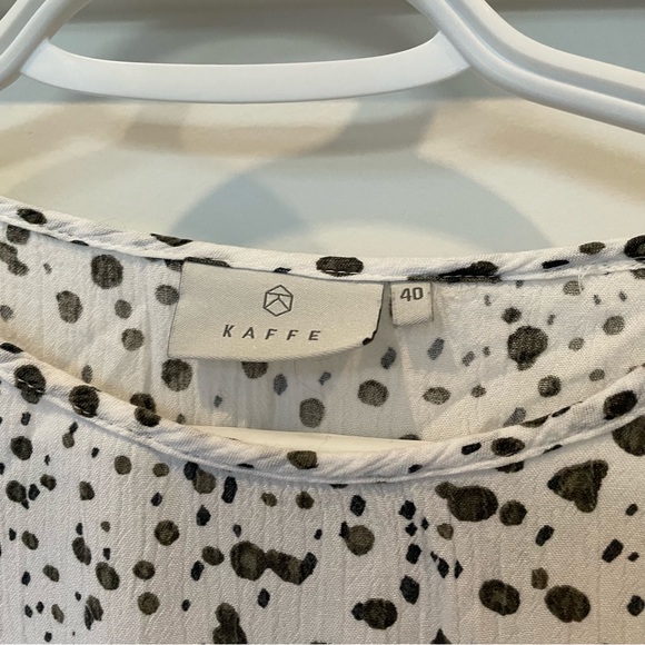 Kaffe Short Sleeved polka dot blouse. - Picture 4 of 5